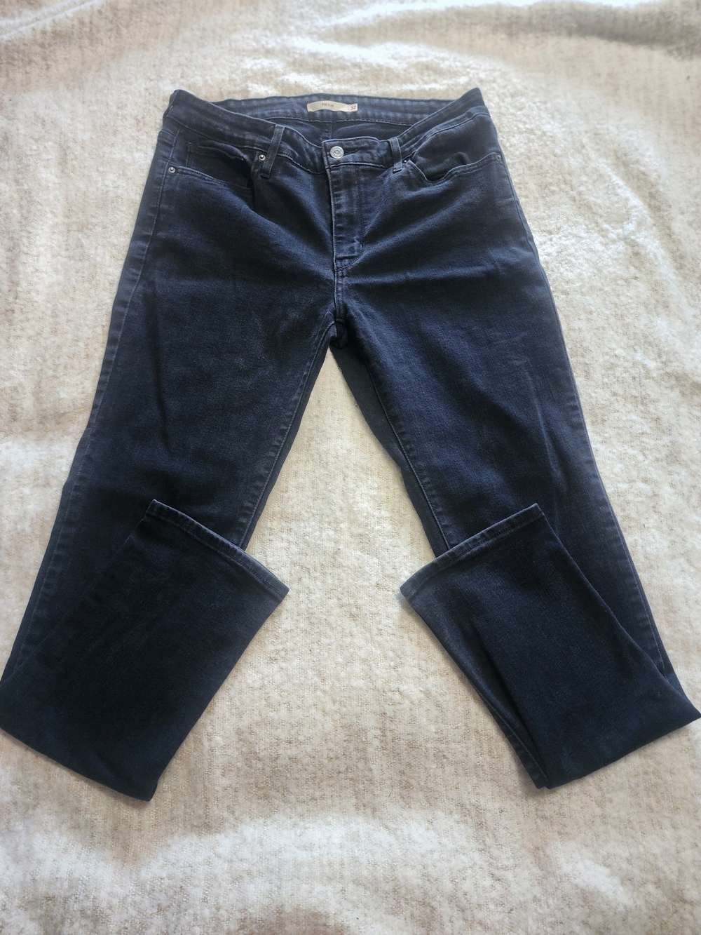 Black Slim Straight Levi Jeans 32x32 Ladies